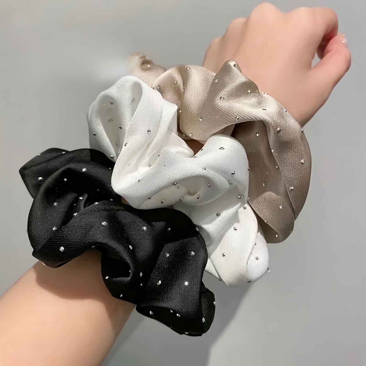 1/3 قطعة ربطات شعر من الساتان  - مراجعة Travel Accessories Aesthetic وسعره